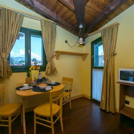 Apartmán Ternate Sleeps 3 Air Con *